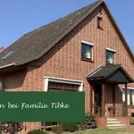 Tib'sien Hus