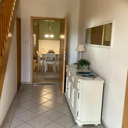 Apartment Ferienwohnung Tib'sien Hus *